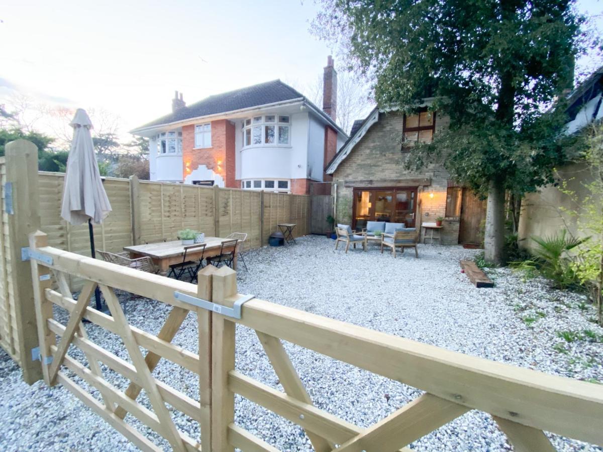 The Coach House - Bournemouth Villa Esterno foto