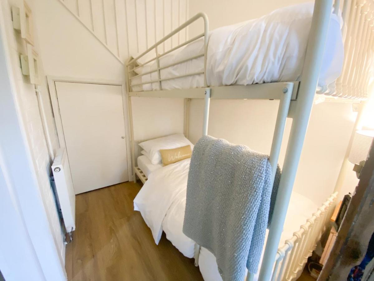 The Coach House - Bournemouth Villa Esterno foto