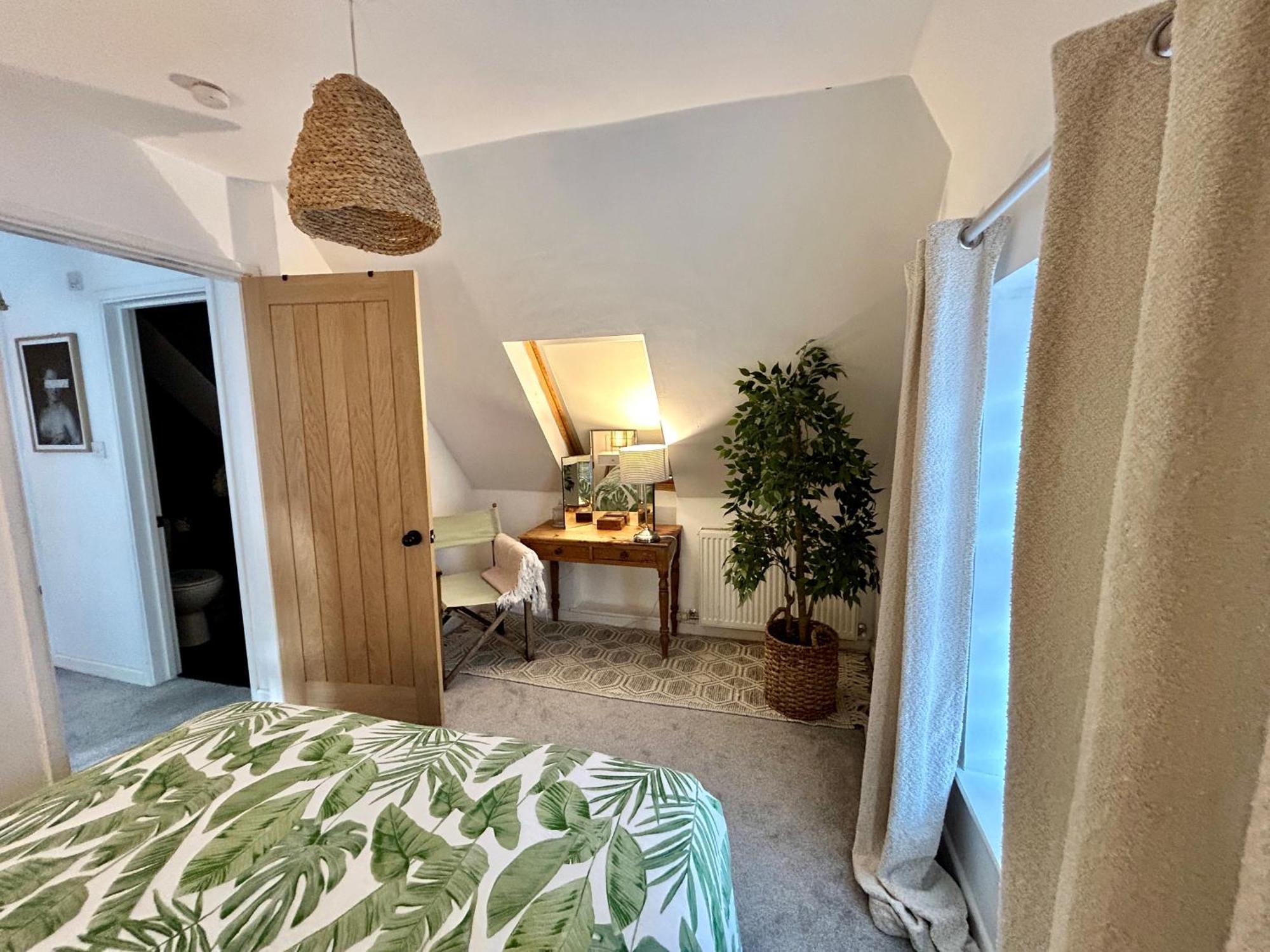 The Coach House - Bournemouth Villa Esterno foto